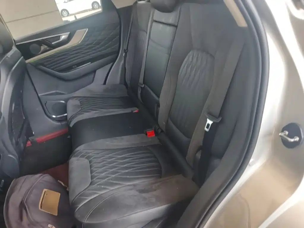 Hongqi Hongqi HS5 — миниатюра 17