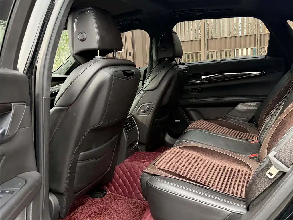 Cadillac CT6 — миниатюра 8