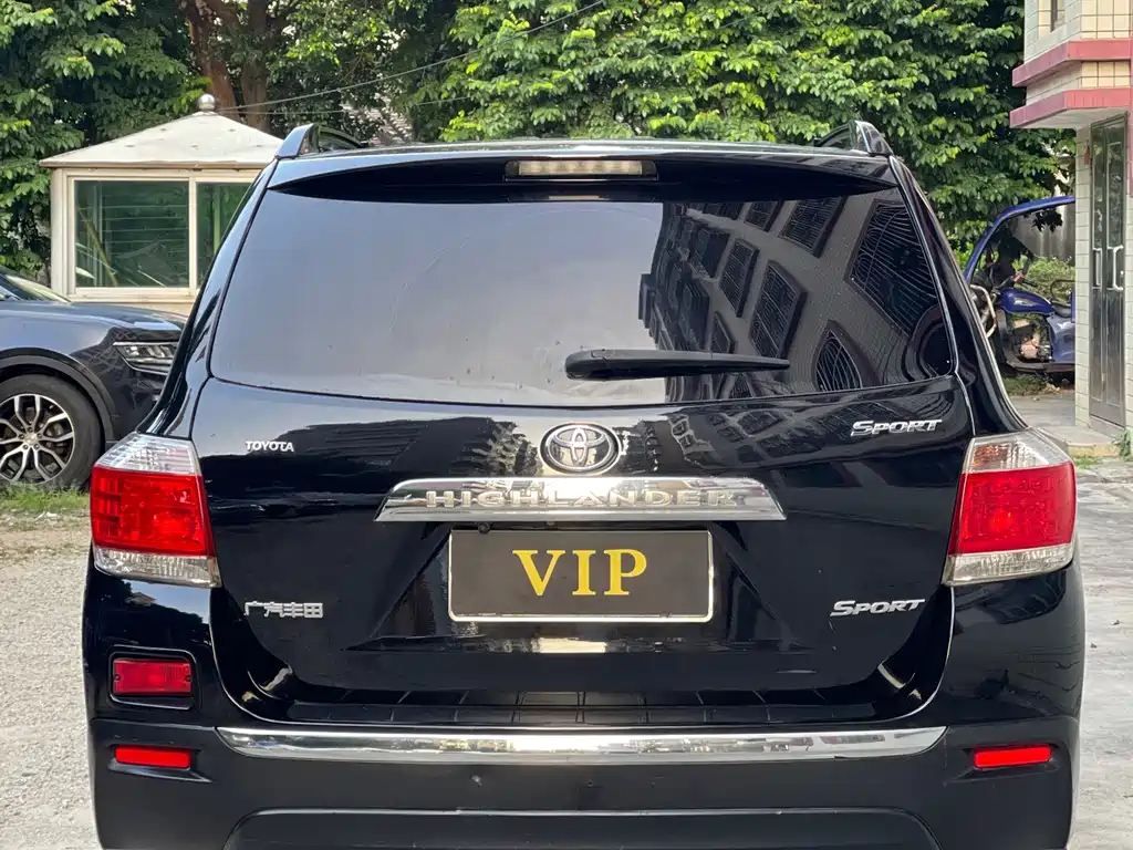 Toyota Highlander — миниатюра 8