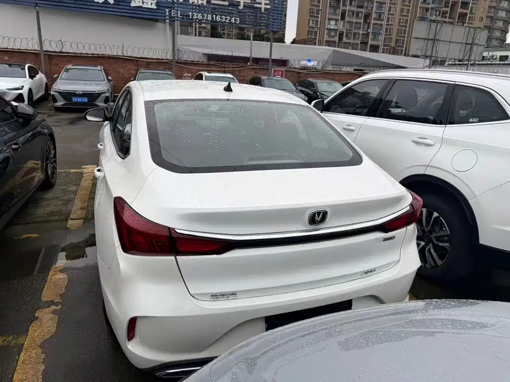 Changan Eado — миниатюра 15