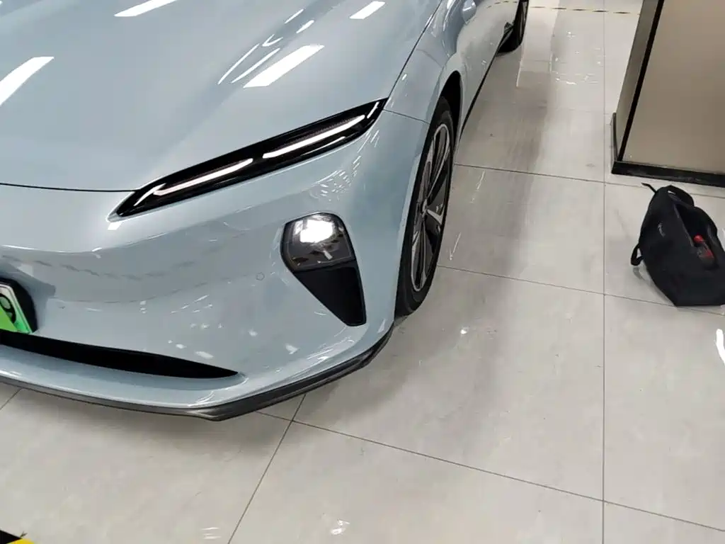 NIO ET5T — миниатюра 24