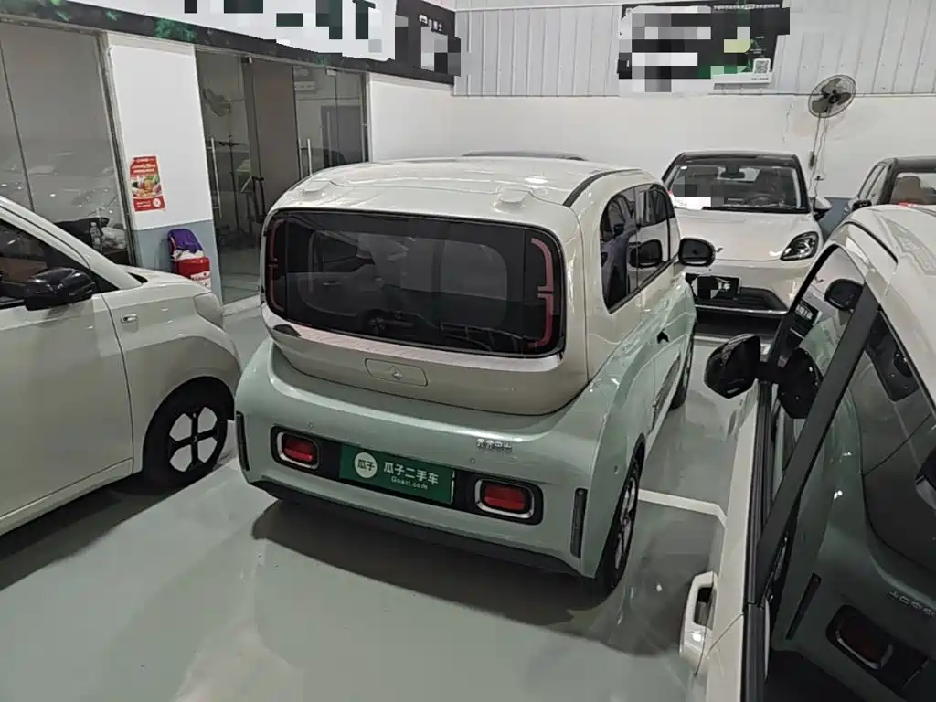 Baojun KiWi EV — миниатюра 7