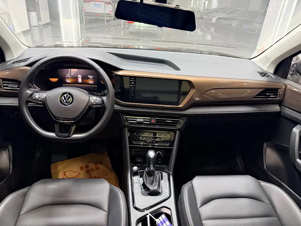 Volkswagen Tharu — миниатюра 20