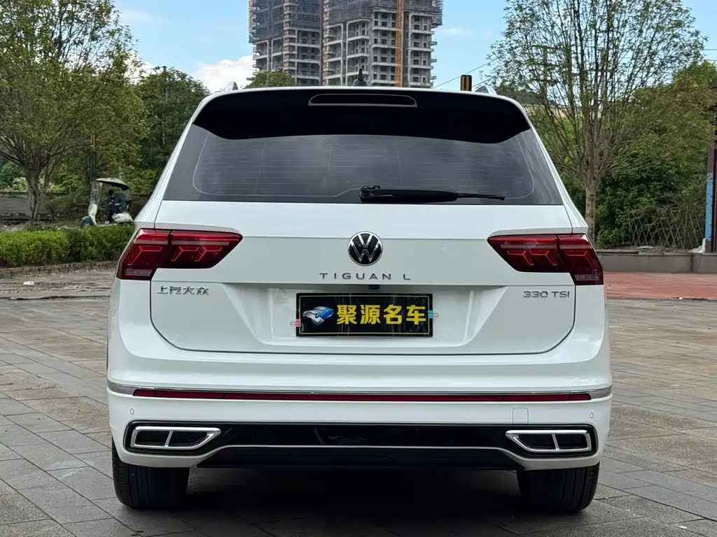 Volkswagen Tiguan L 330TSI Auto 2WD R-Line Premium Edition, фото 2