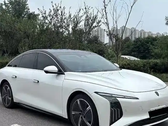 Fengxing Xinghai S7 — миниатюра 3