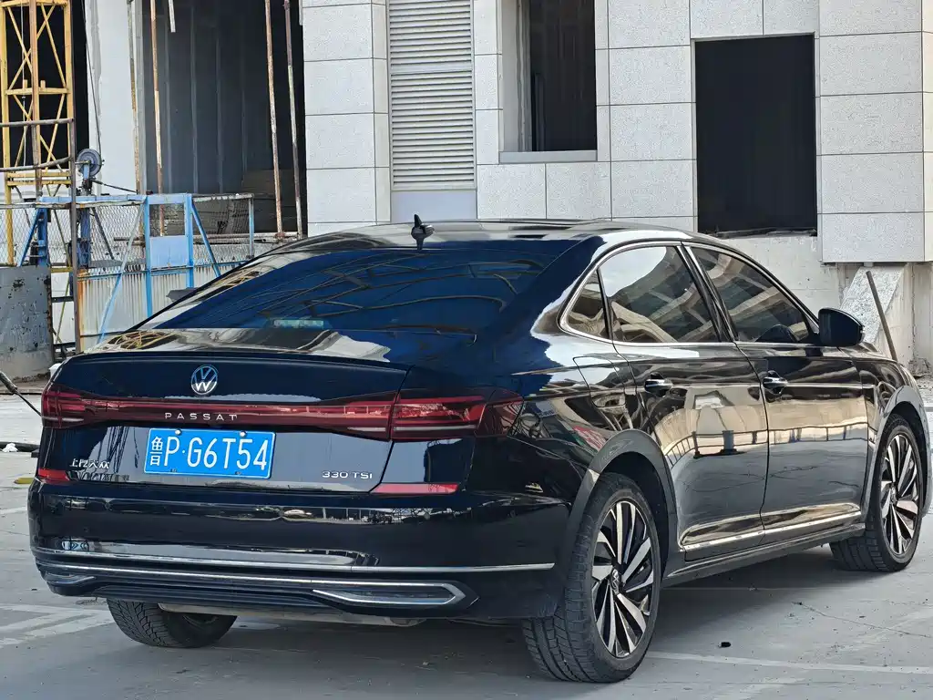 Volkswagen Passat — миниатюра 7
