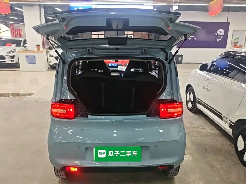 Wuling MINIEV — миниатюра 19