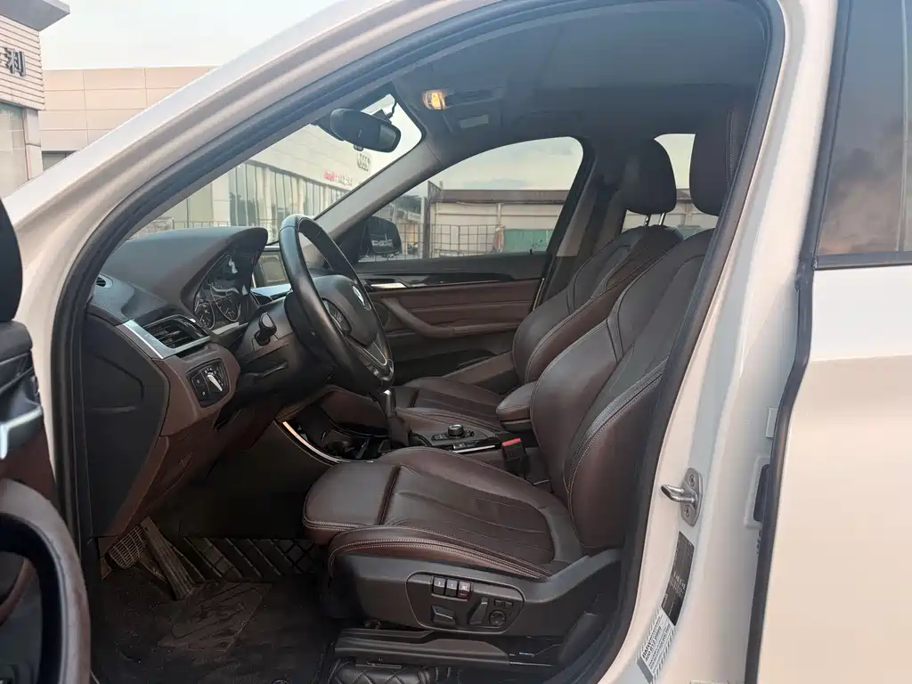 BMW X1 — миниатюра 5