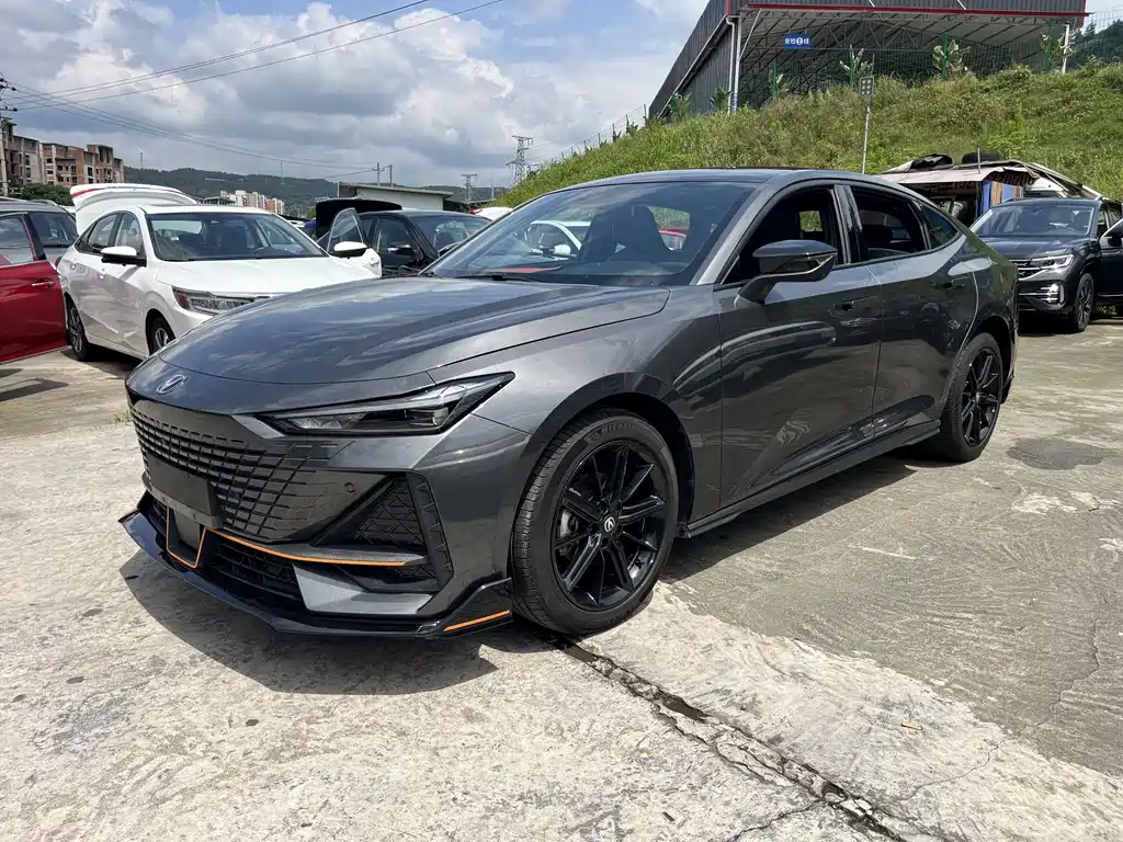 Changan UNI-V