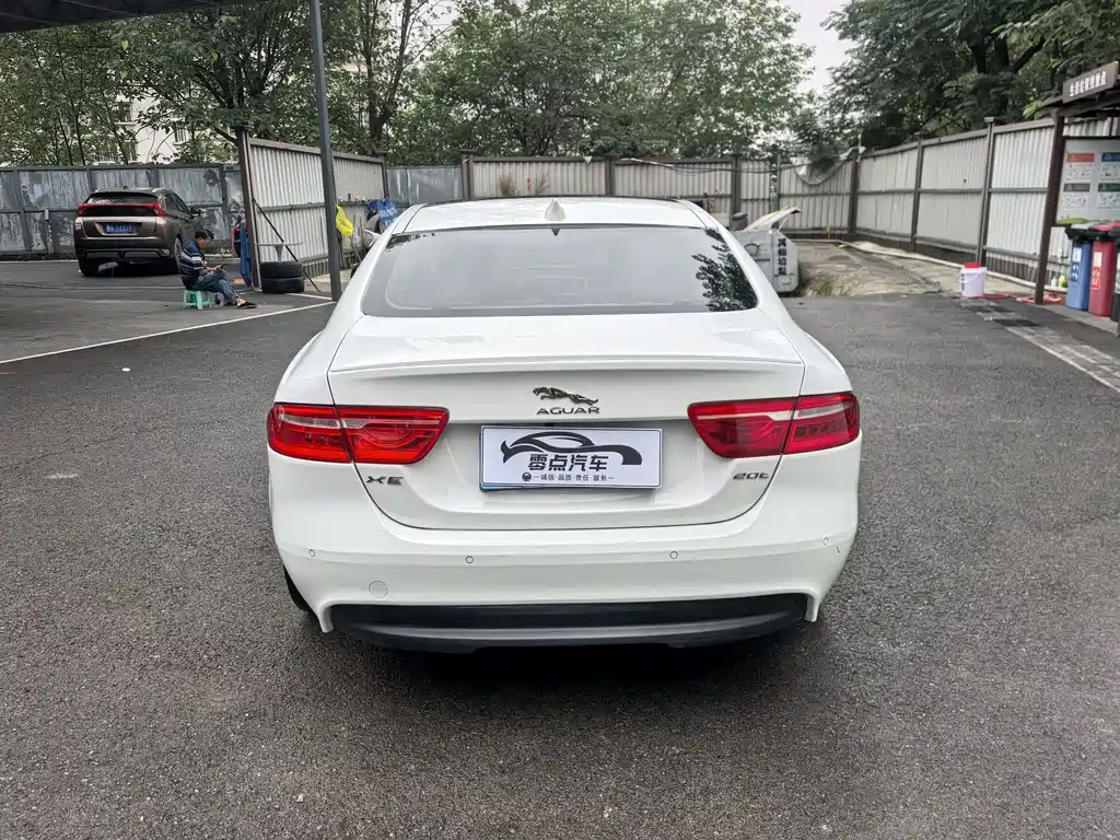 Jaguar XE — миниатюра 8