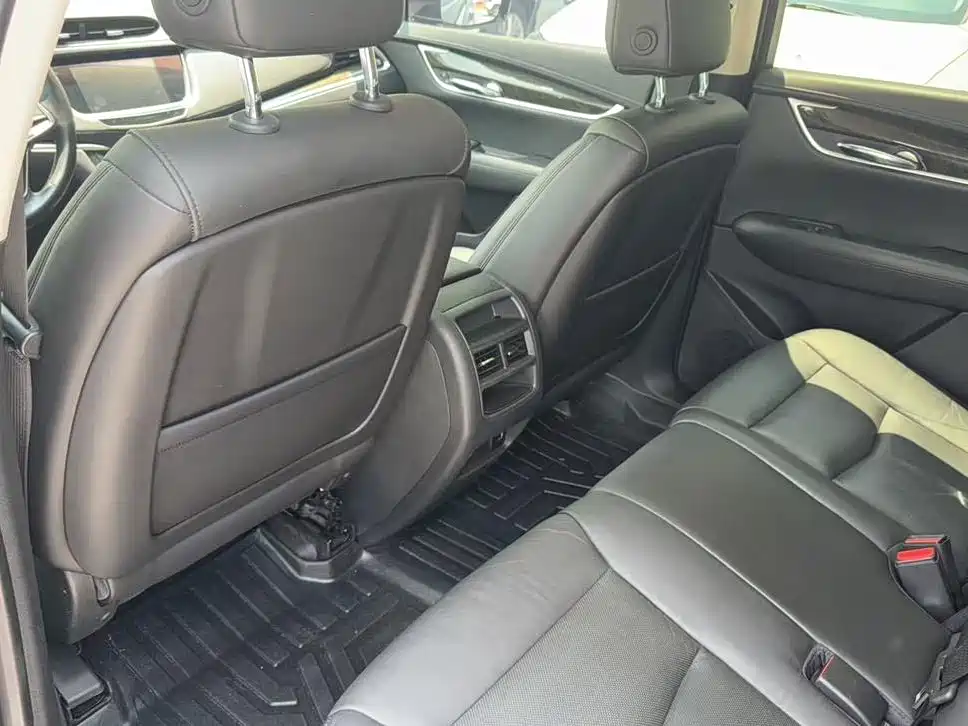 Cadillac XT5 — миниатюра 2