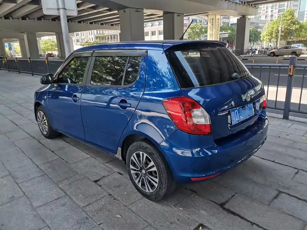 Skoda Fabia — миниатюра 3