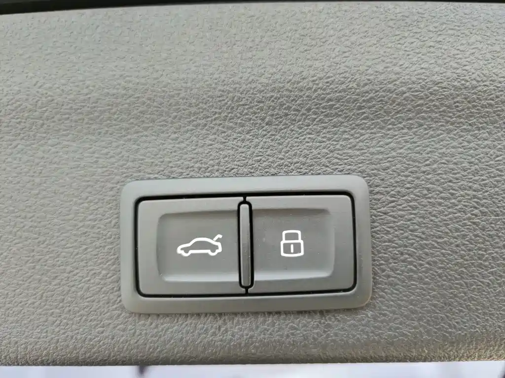 Audi A6 (Import) — миниатюра 22