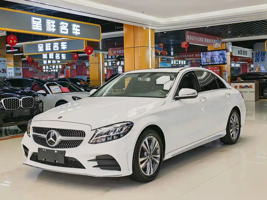 Mercedes-Benz C-Class 2020