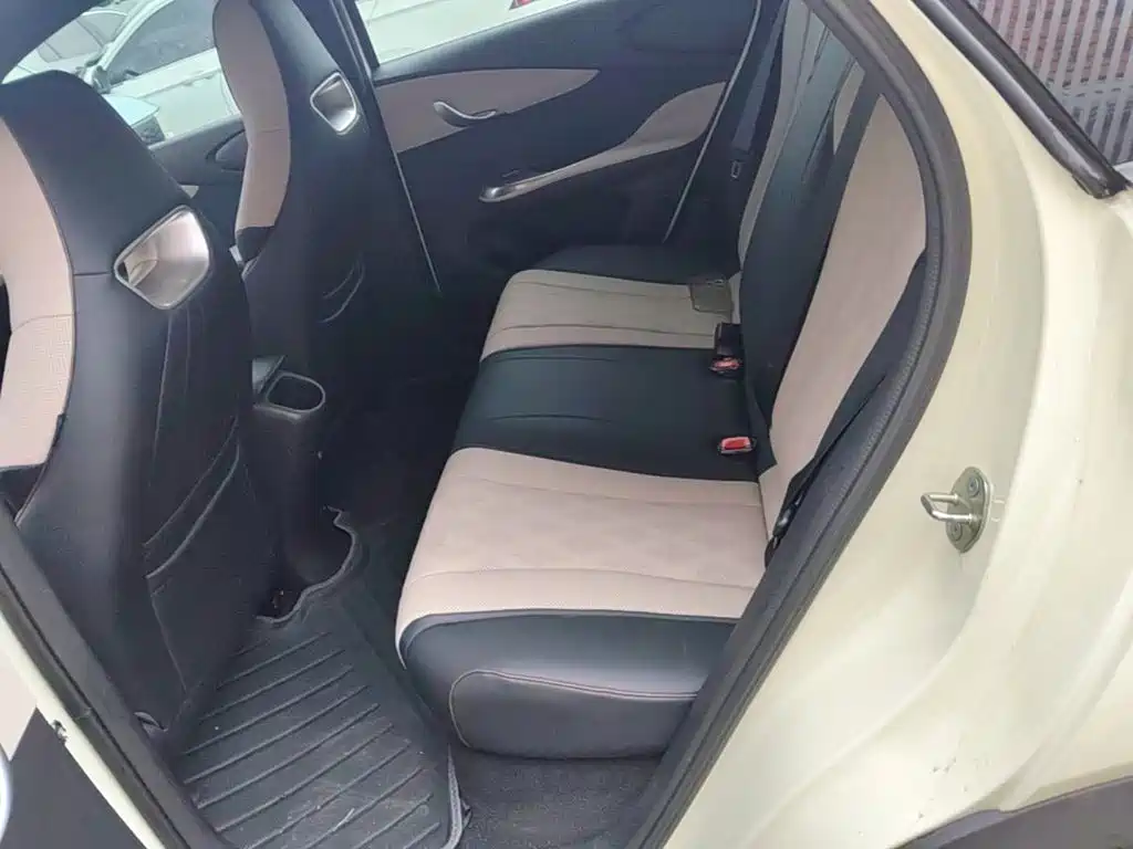 BYD Dolphin — миниатюра 17