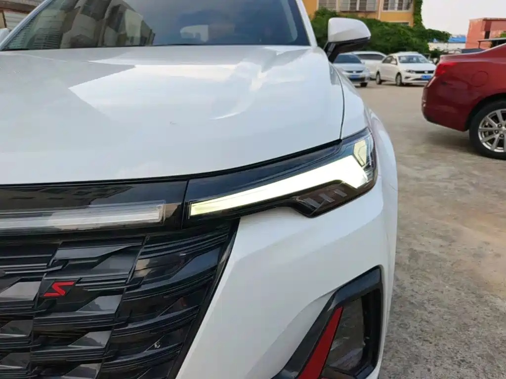 Changan CS35PLUS — миниатюра 24