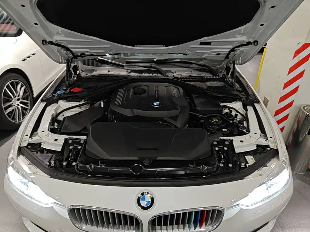 BMW 3 Series — миниатюра 20