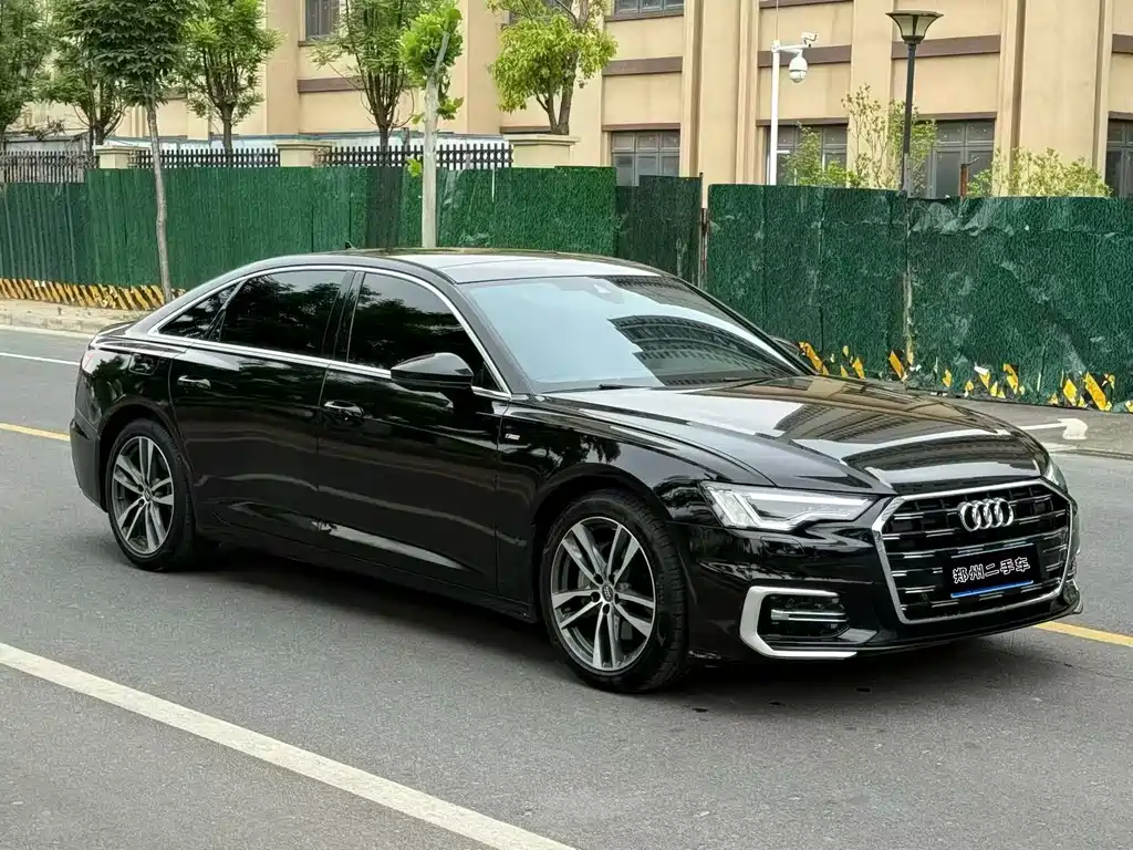Audi A6L 2022 40 TFSI Luxury