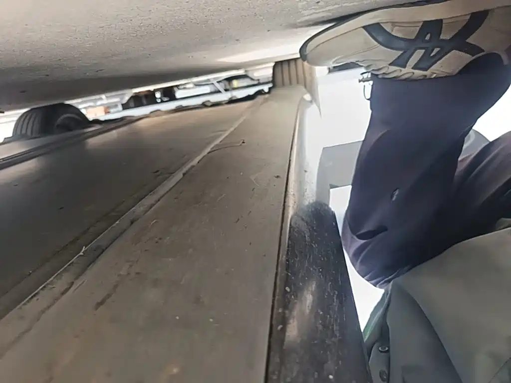 Tesla Model 3 — миниатюра 21