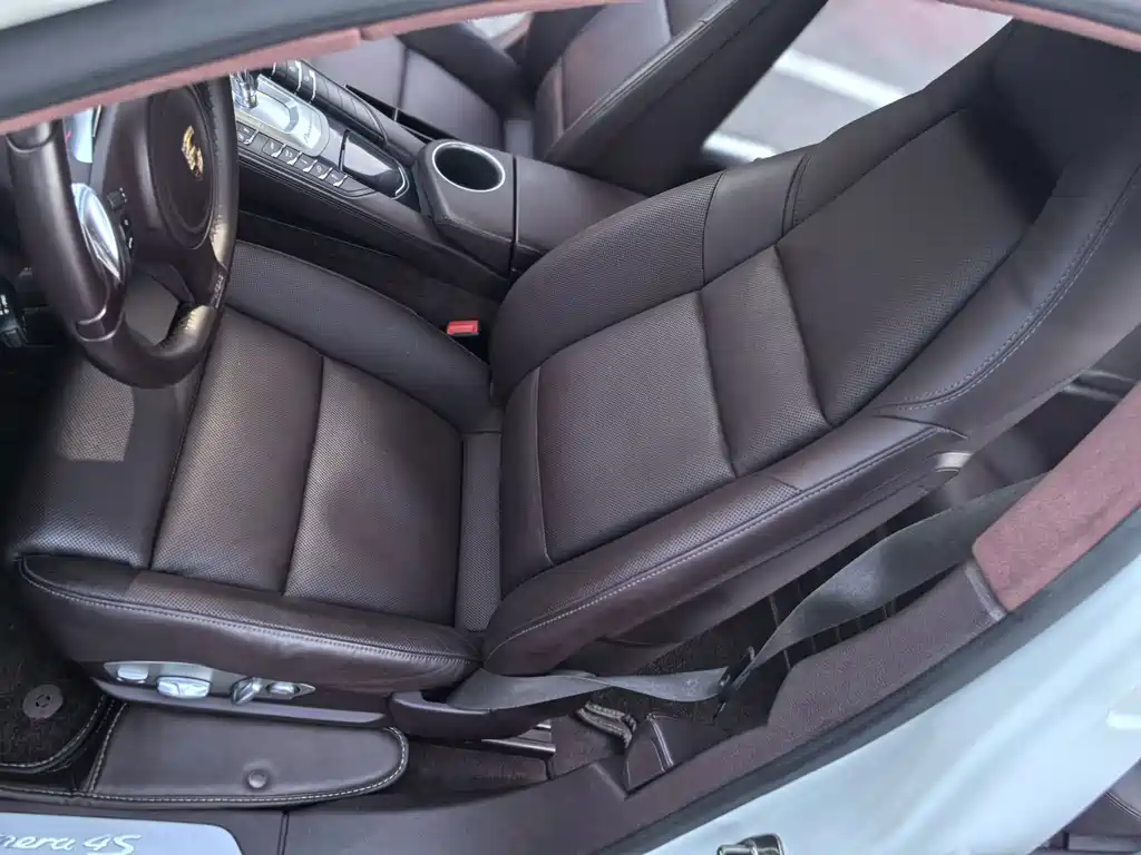 Porsche Panamera — миниатюра 28