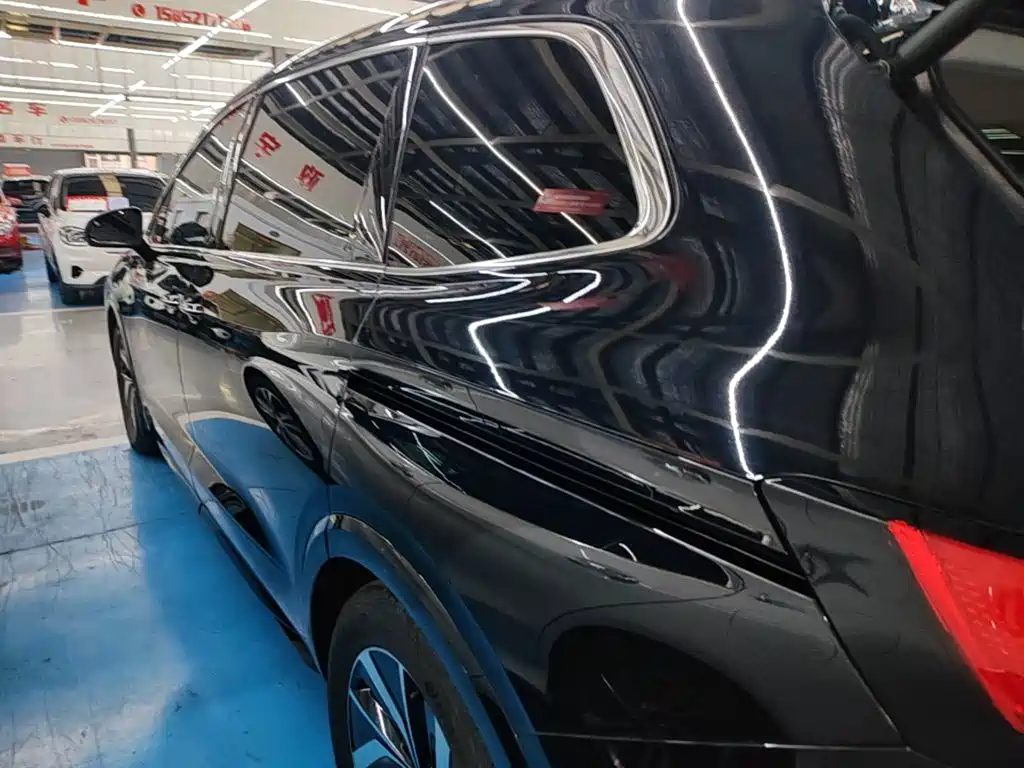 Volkswagen Viloran — миниатюра 5