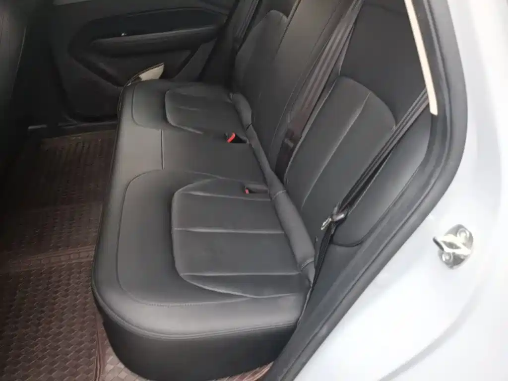 Wuling Xingguang — миниатюра 17