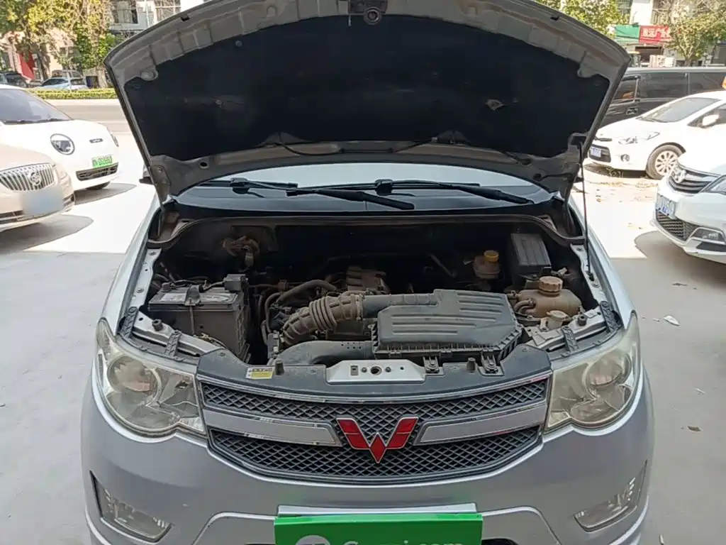 Wuling Hongguang — миниатюра 20