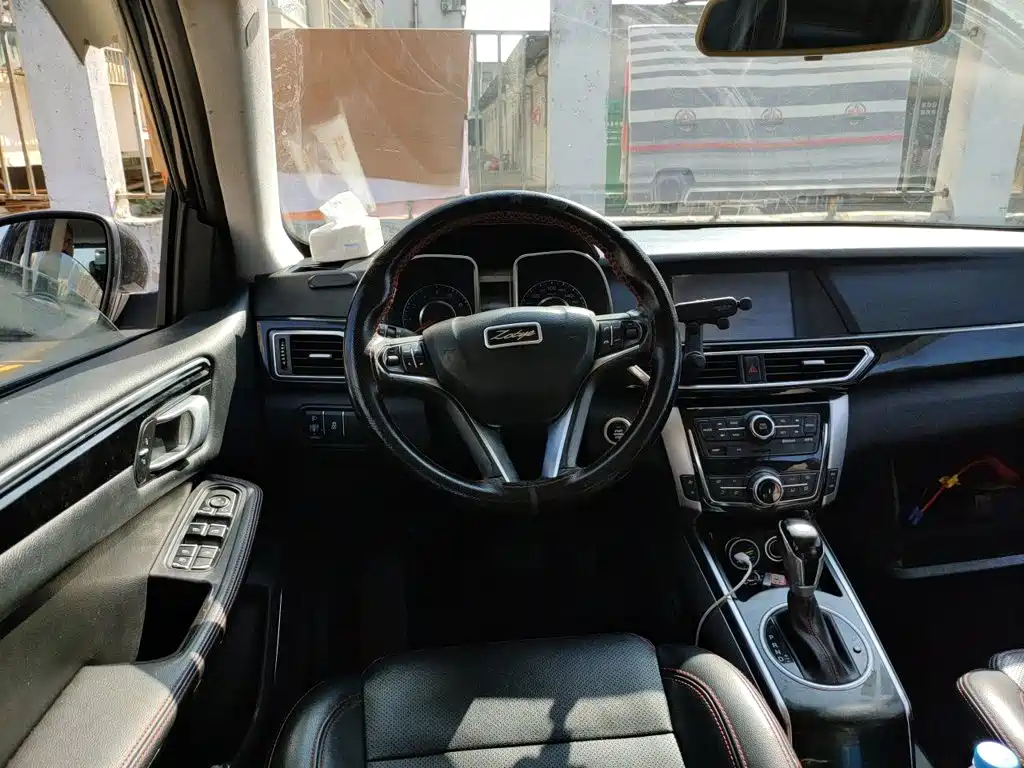 Zotye X5 — миниатюра 13