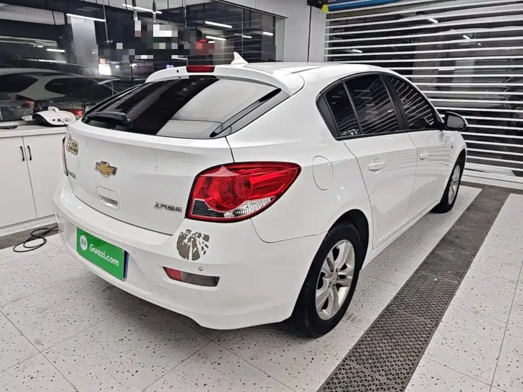 Chevrolet Cruze — миниатюра 7