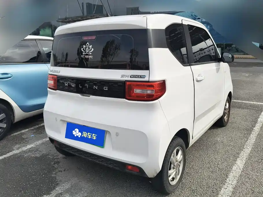 Wuling MINIEV — миниатюра 3