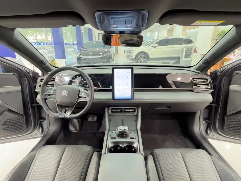 BYD Qin L — миниатюра 5