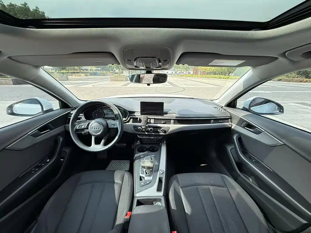 Audi A4L — миниатюра 5