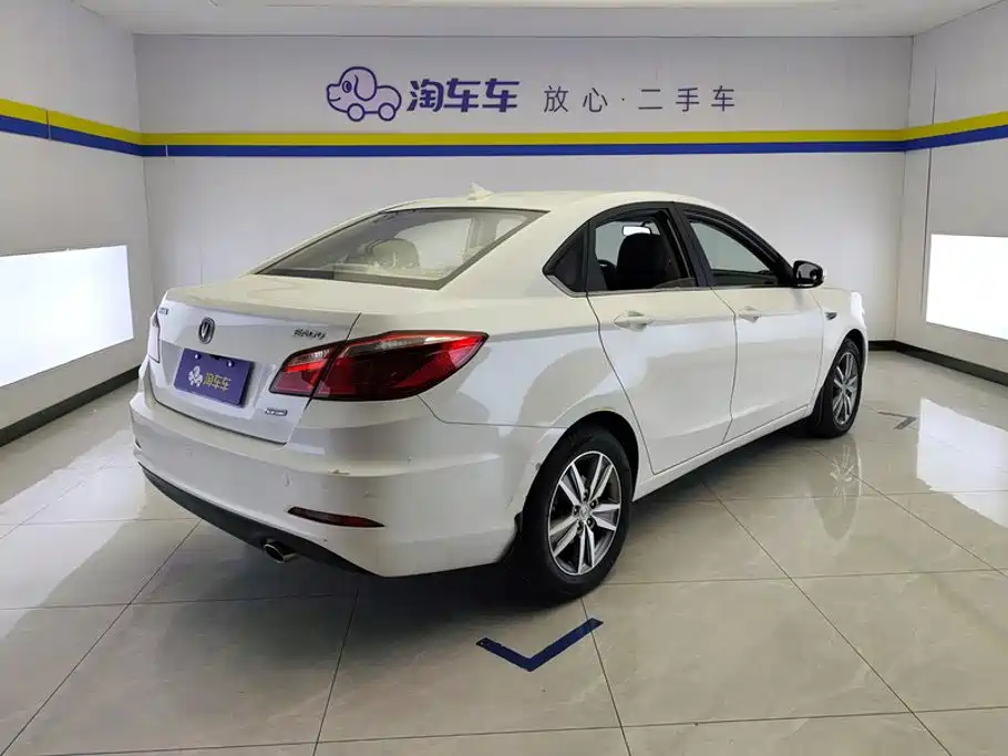 Changan Eado — миниатюра 3