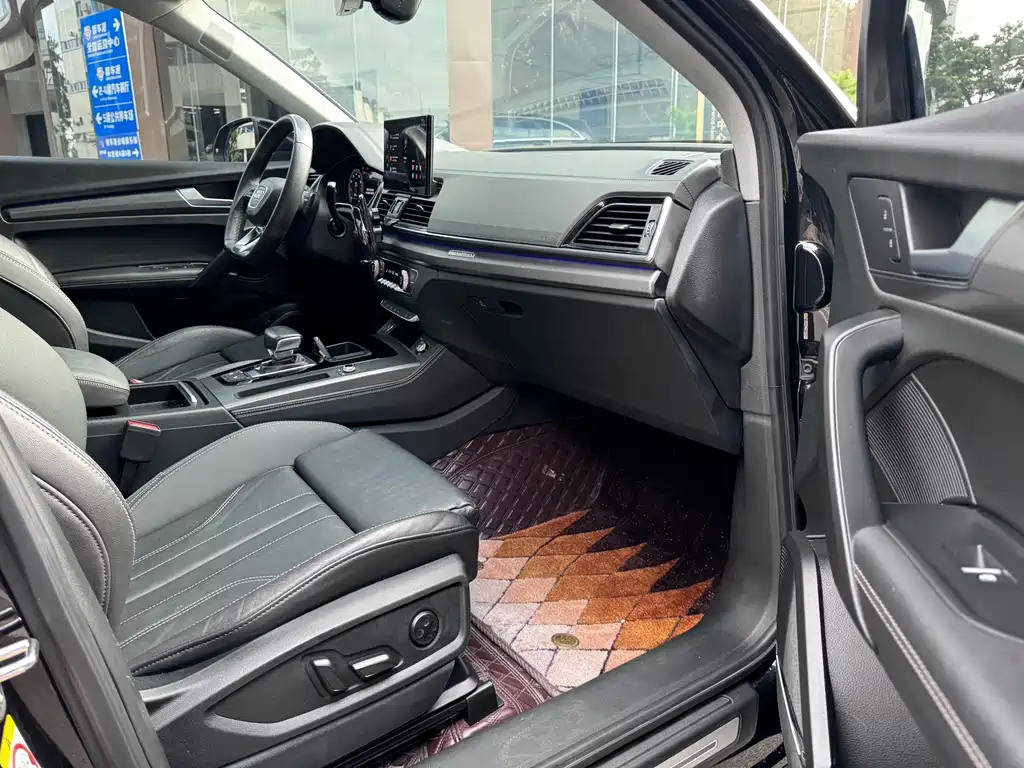 Audi Q5L — миниатюра 13