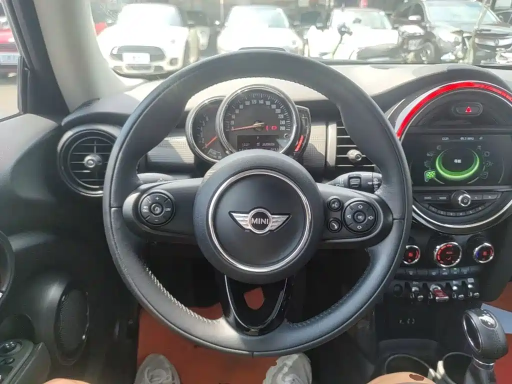 MINI Mini — миниатюра 11