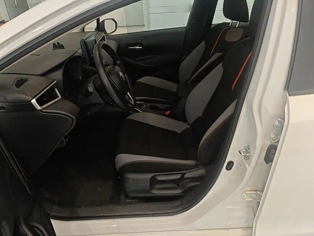 Toyota Corolla — миниатюра 20