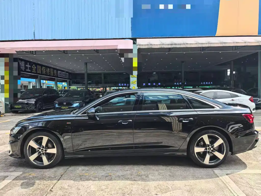 Audi A6L — миниатюра 5
