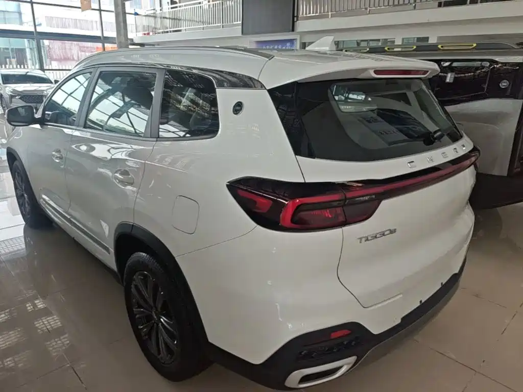 Chery Tiggo 8 — миниатюра 5