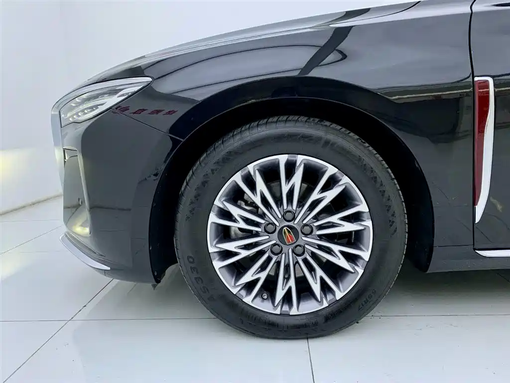 Hongqi H5 2024 1.5T DCT
