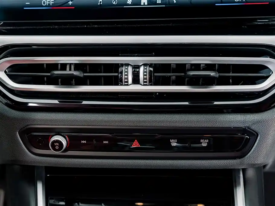 BMW 3 Series — миниатюра 11