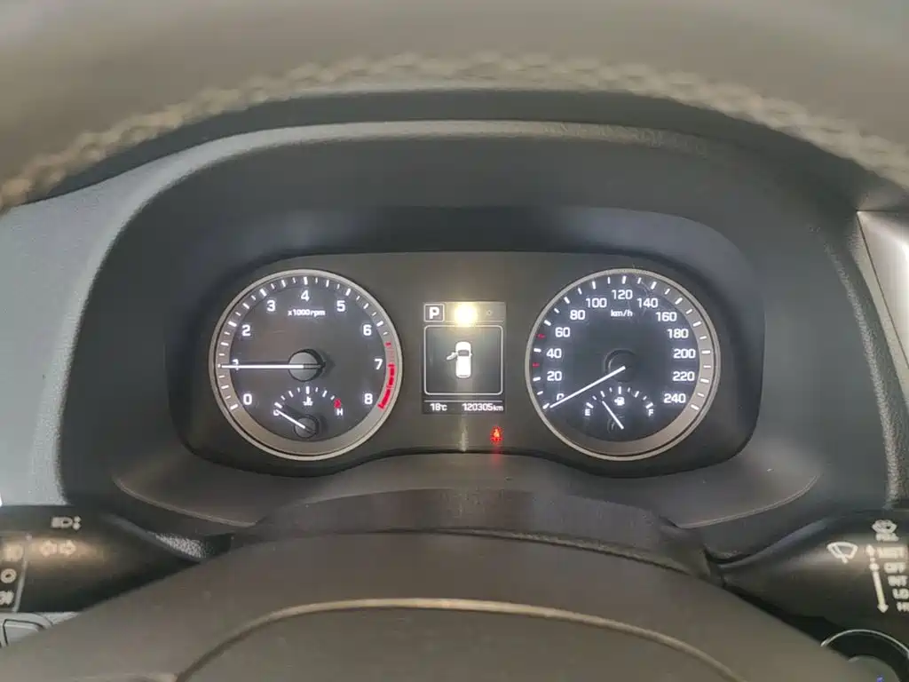 Hyundai Tucson — миниатюра 12