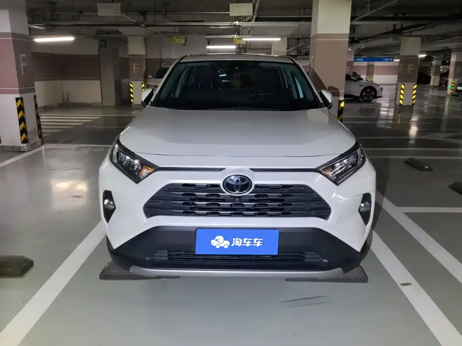 Toyota RAV4 — миниатюра 2