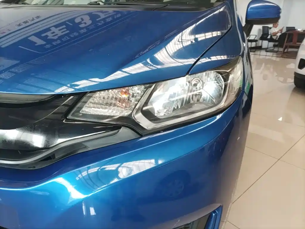 Honda Fit — миниатюра 24