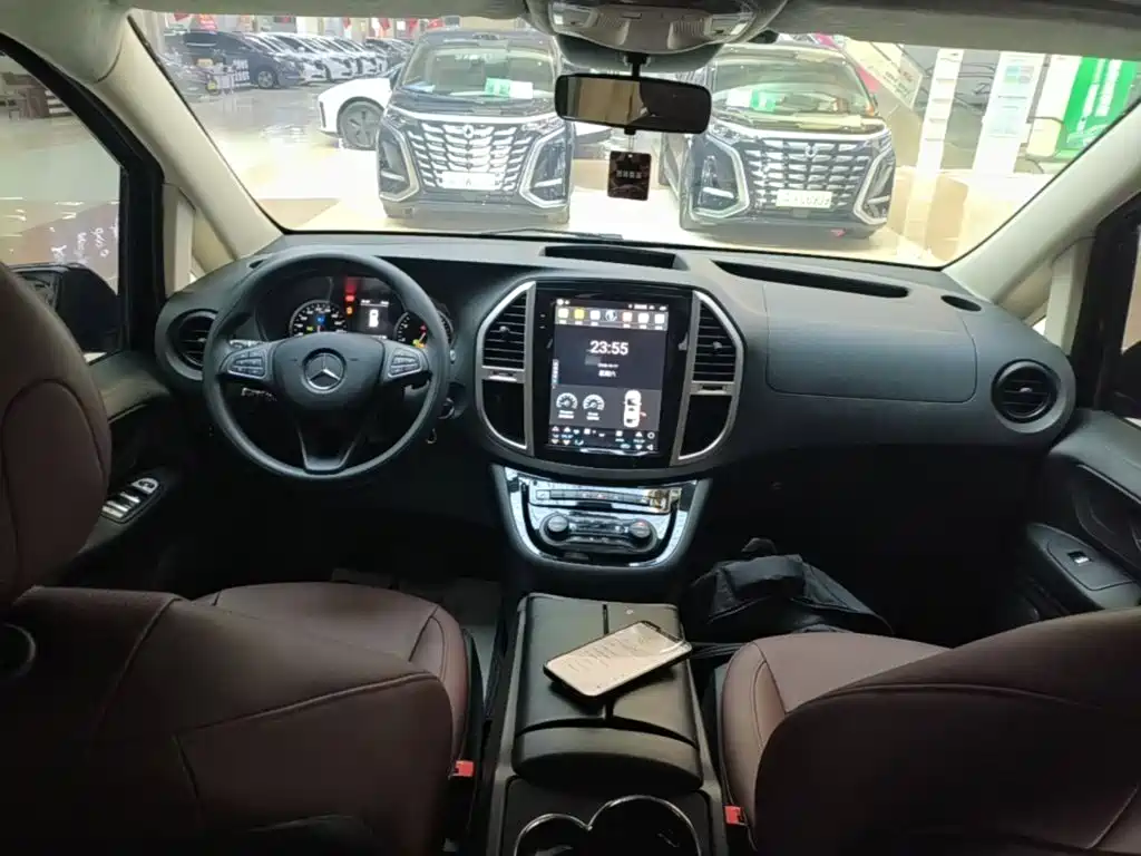 Mercedes-Benz Vito — миниатюра 10