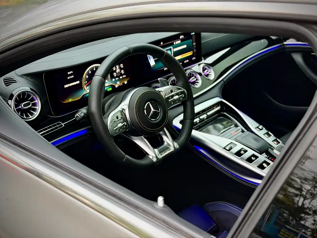 Mercedes-Benz AMG GT — миниатюра 11