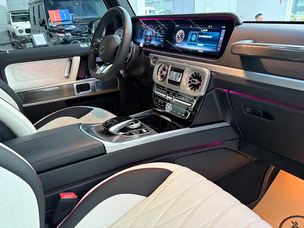 Mercedes-Benz G-Class — миниатюра 10