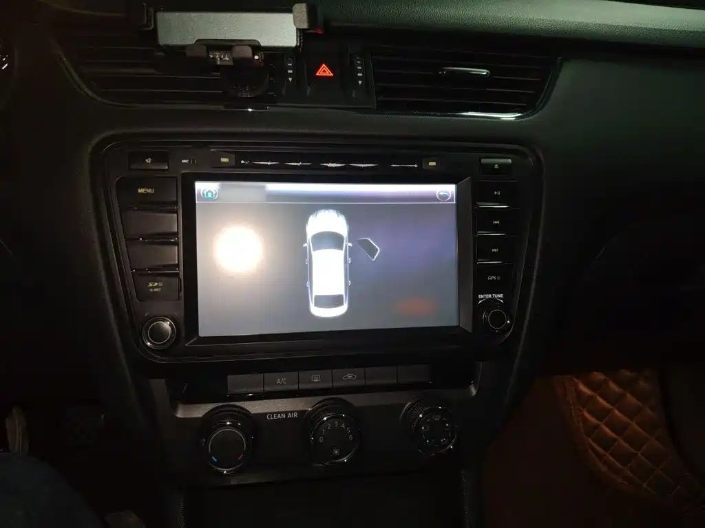 Skoda Octavia — миниатюра 6