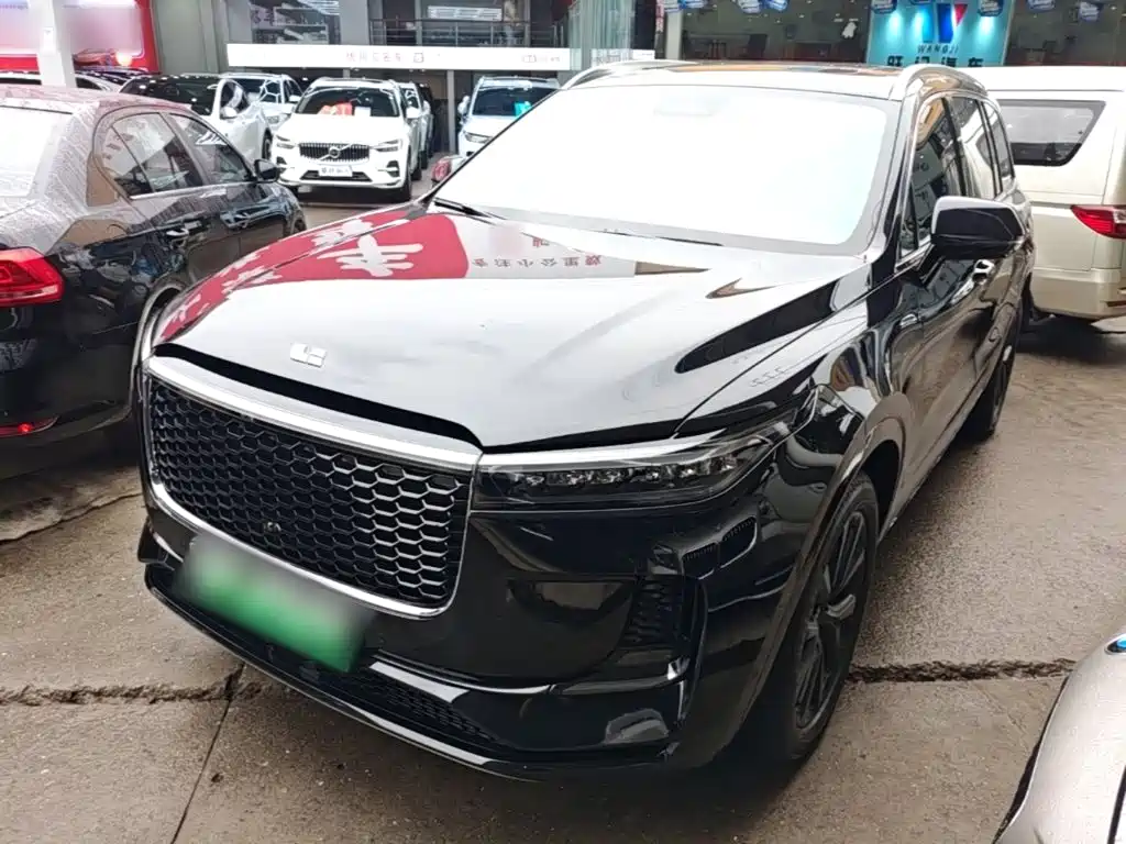 Li Auto Li ONE — миниатюра 2