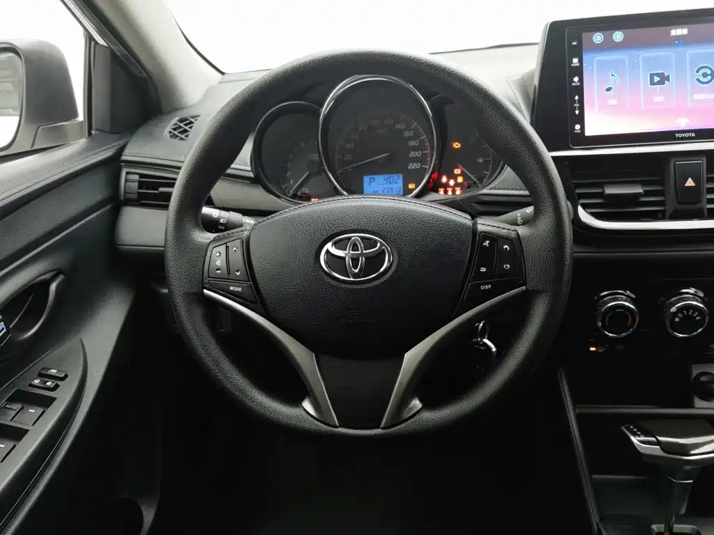 Toyota Vios — миниатюра 11