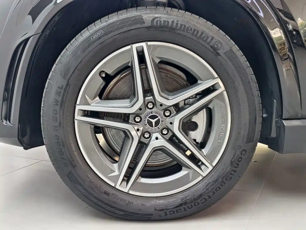 Mercedes-Benz GLE (Import) — миниатюра 17